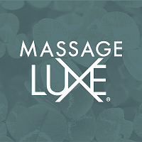MassageLuXe logo